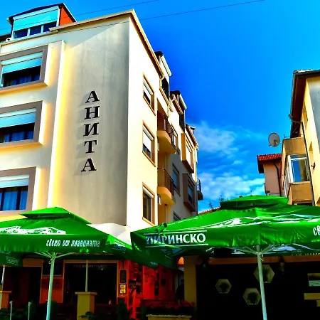 къща за гости анита 3*
